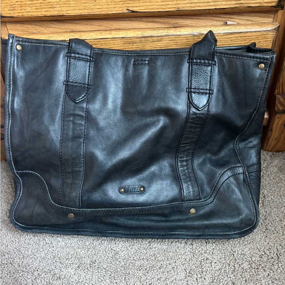 Frye Campus Shopper - Picture 2 of 9